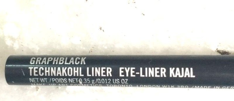 MAC Technokohl Liner Eyeliner Kajal Graphblack Review (2)