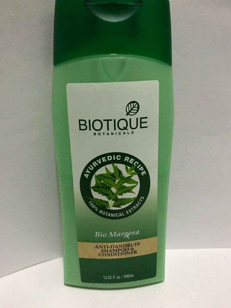 Biotique Botanicals Bio Margosa Anti-Dandruff Shampoo & Conditioner Review 2