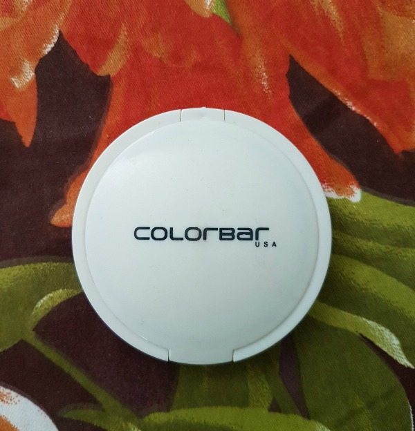Colorbar Radiant White UV Fairness Powder Compact