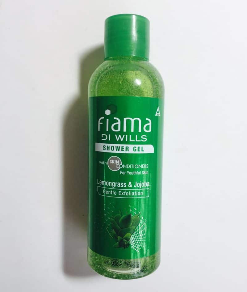 Fiama Di Wills Lemongrass & Jojoba Gentle Exfoliation Shower Gel Review 1