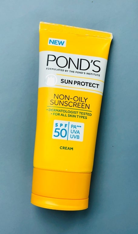 Which are the Best Sunscreens for Combination Skin in India 2019?