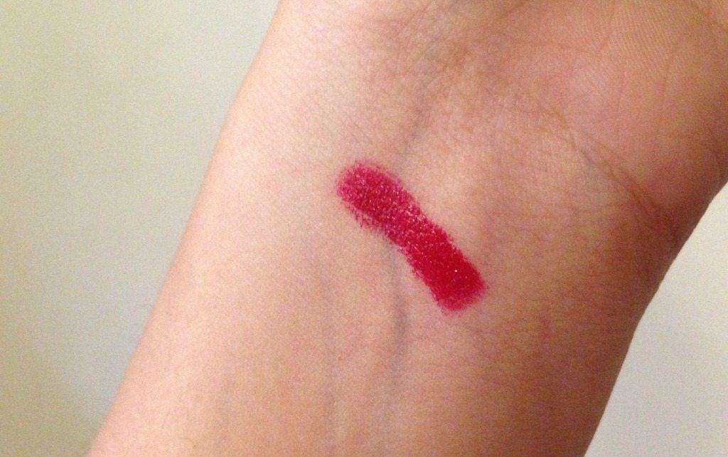Maybelline Color Sensational Lipstick Pleasure Me Red Review 5