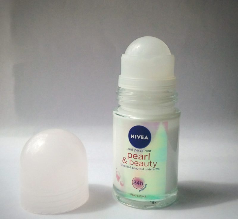 Nivea Pearl and Beauty Antiperspirant Roll On 1