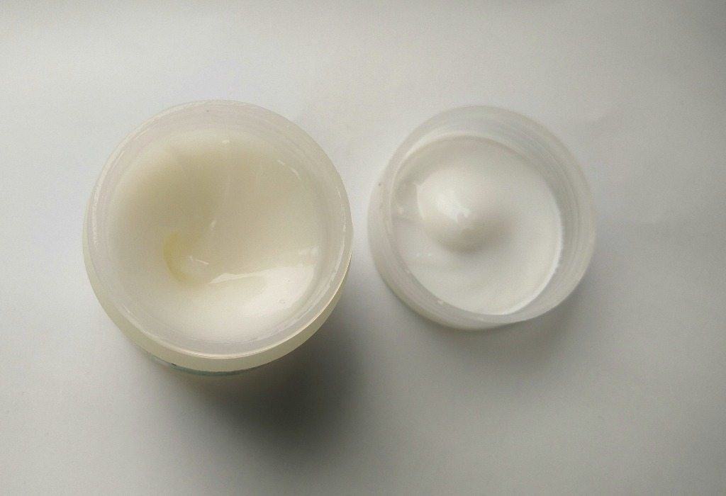 The Body Shop Seaweed Mattifying Day Cream Review 1